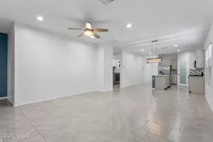 3565 N Kellen Cyn Ct, Tucson, AZ 85745 - Photo 11