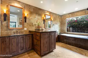 6067 W Seven Saguaros Cir, Marana, AZ 85658 - Photo 11