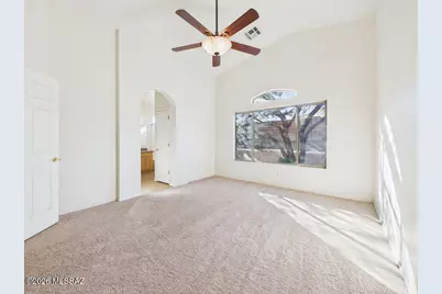 8844 E Marci Lynne Way, Tucson, AZ 85747 - Photo 13