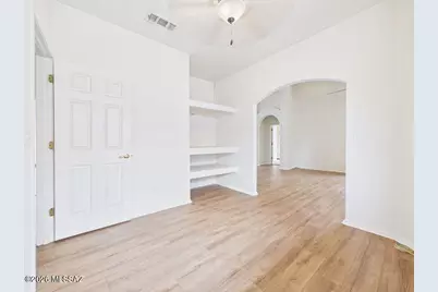 8844 E Marci Lynne Way, Tucson, AZ 85747 - Photo 7
