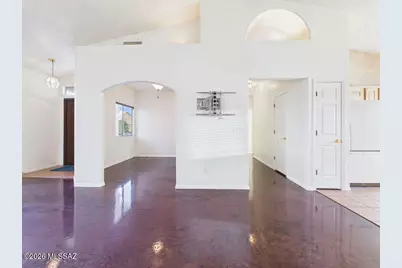 8844 E Marci Lynne Way, Tucson, AZ 85747 - Photo 11
