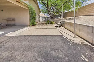 8844 E Marci Lynne Way, Tucson, AZ 85747 - Photo 25