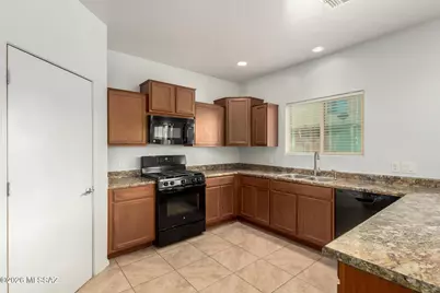 8317 W Canvasback Lane, Tucson, AZ 85757 - Photo 19