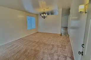 6070 N Panorama Park Dr, Tucson, AZ 85704 - Photo 7