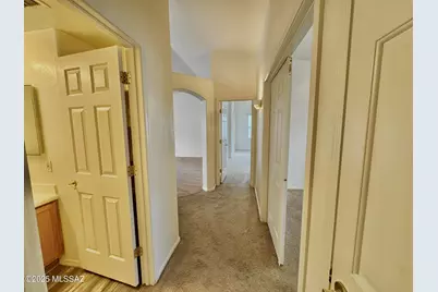 6070 N Panorama Park Drive, Tucson, AZ 85704 - Photo 23