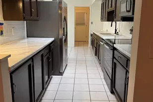 10059 N Oro Pl, Tucson, AZ 85737 - Photo 5