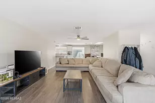 9148 E Bellevue St, Tucson, AZ 85715 - Photo 11