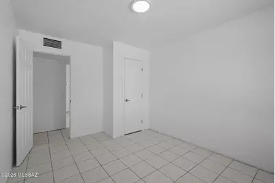 147 E La Castellana Drive, Nogales, AZ 85621 - Photo 15