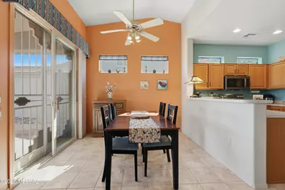 306 N Cape Royal Drive, Green Valley, AZ 85614 - Photo 11