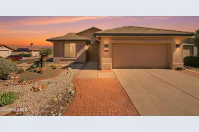306 N Cape Royal Drive, Green Valley, AZ 85614 - Photo 1