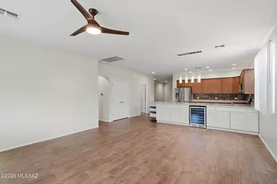 2345 E Skipping Rock Way, Oro Valley, AZ 85737 - Photo 9