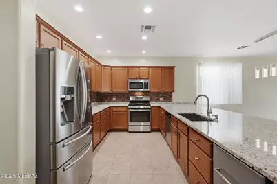 2345 E Skipping Rock Way, Oro Valley, AZ 85737 - Photo 11