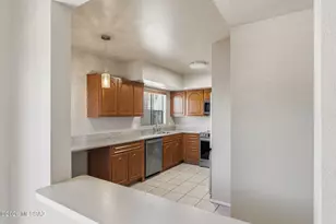 5420 N La Casita Dr, Tucson, AZ 85718 - Photo 19