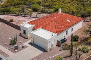 5335 N Canyon Rise Pl, Tucson, AZ 85749 - Photo 7