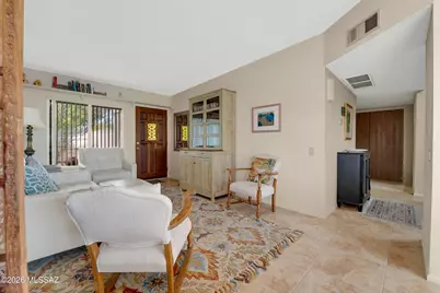 952 W Camino Asturias, Green Valley, AZ 85622 - Photo 7