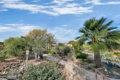 952 W Camino Asturias, Green Valley, AZ 85622 - Photo 31