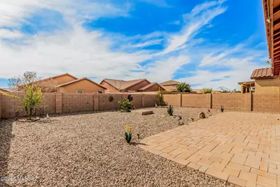 11615 W Boll Bloom Drive, Marana, AZ 85653 - Photo 23