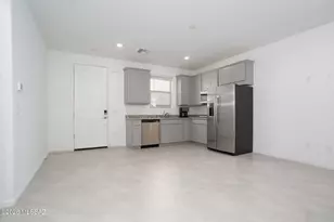 7912 S Bonanza Park Dr, Tucson, AZ 85747 - Photo 25