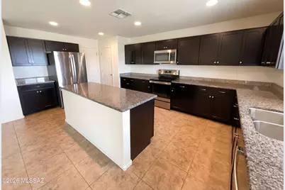 11600 W Granville Drive, Marana, AZ 85653 - Photo 7