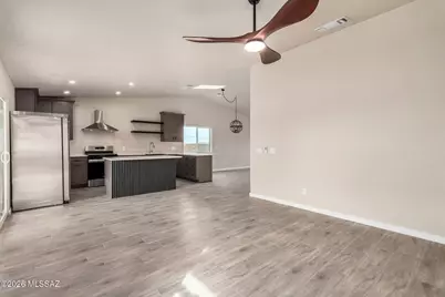 9910 E Gray Hawk Drive, Tucson, AZ 85730 - Photo 9