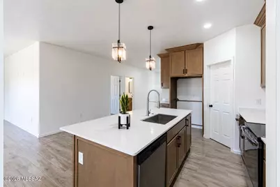 12603 N Carbine Road, Marana, AZ 85653 - Photo 5