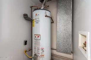 8331 E Balfour Dr, Tucson, AZ 85710 - Photo 29