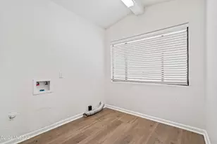 12466 W Vegas Dr, Tucson, AZ 85736 - Photo 9