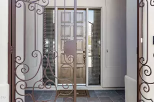 887 S Deer Meadow Loop, Tucson, AZ 85745 - Photo 5