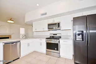 11281 N Chynna Rose Pl, Tucson, AZ 85737 - Photo 17