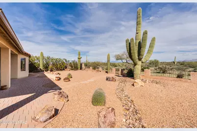 600 N Alexis Loop, Green Valley, AZ 85614 - Photo 45