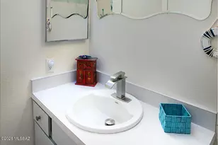 1264 W Camino Lucientes, Green Valley, AZ 85622 - Photo 9