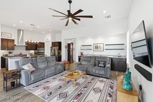 2475 E Rolling Meadow Ln, Green Valley, AZ 85614 - Photo 5