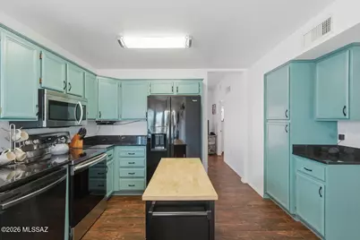 14401 N Copperstone Drive, Oro Valley, AZ 85755 - Photo 11