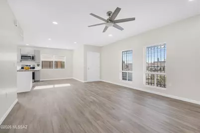 71 E Santa Chalice Drive, Green Valley, AZ 85614 - Photo 11