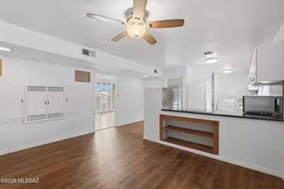 8276 E Koralee Place, Tucson, AZ 85710 - Photo 13