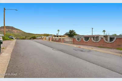 1633 S Camino Del Sierra, Tucson, AZ 85713 - Photo 31