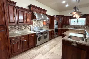 1593 W Artley Dr, Nogales, AZ 85621 - Photo 9