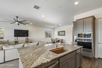 10598 W Larkhill Drive, Marana, AZ 85653 - Photo 11