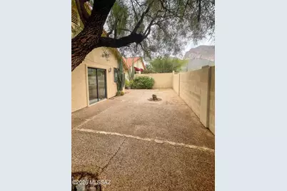 310 E Highcourte Lane, Tucson, AZ 85737 - Photo 17