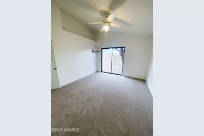 310 E Highcourte Lane, Tucson, AZ 85737 - Photo 13