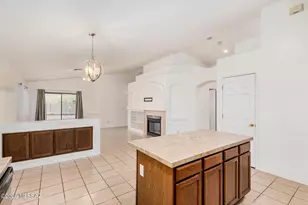 8509 E Sarnoff Ridge Loop, Tucson, AZ 85710 - Photo 15