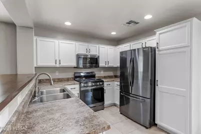 14354 S Camino Vallado, Sahuarita, AZ 85629 - Photo 7