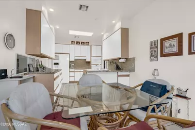 1421 N Abrego Drive, Green Valley, AZ 85614 - Photo 17