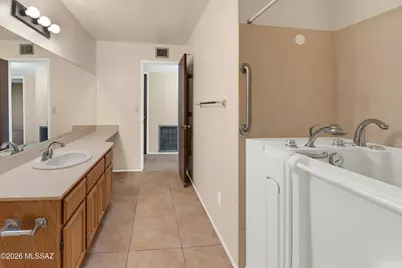 1092 N Caribe Avenue, Tucson, AZ 85710 - Photo 17