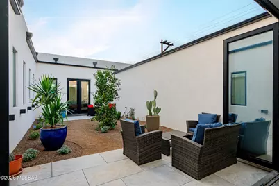 2227 E Helen Street, Tucson, AZ 85719 - Photo 1