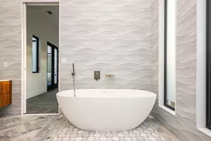 2227 E Helen St, Tucson, AZ 85719 - Photo 29