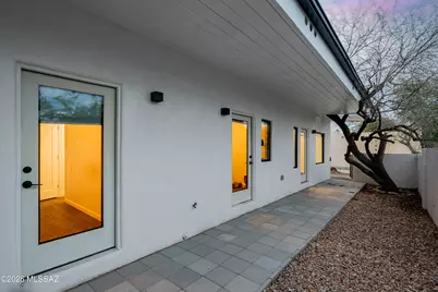 2227 E Helen Street, Tucson, AZ 85719 - Photo 43