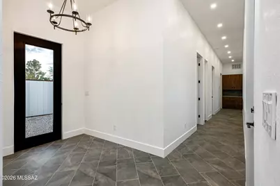 2227 E Helen Street, Tucson, AZ 85719 - Photo 9