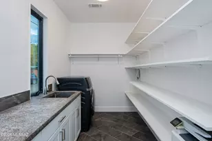 2227 E Helen St, Tucson, AZ 85719 - Photo 19