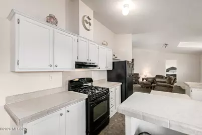 2854 E Cottonwood Club Lane, Tucson, AZ 85706 - Photo 17
